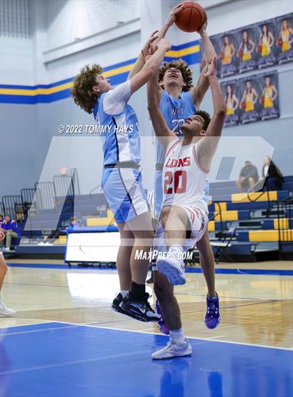 Thumbnail 2 in West Plains vs Ponder (Brock Showcase) photogallery.