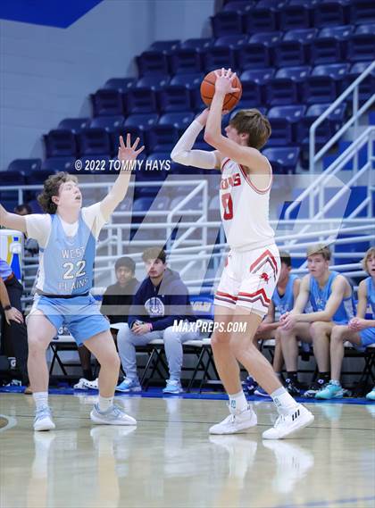 Thumbnail 3 in West Plains vs Ponder (Brock Showcase) photogallery.