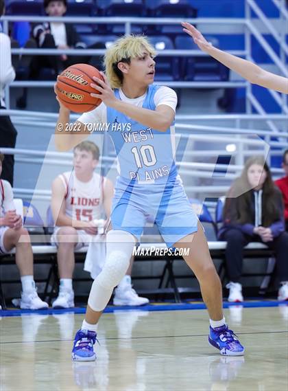 Thumbnail 1 in West Plains vs Ponder (Brock Showcase) photogallery.