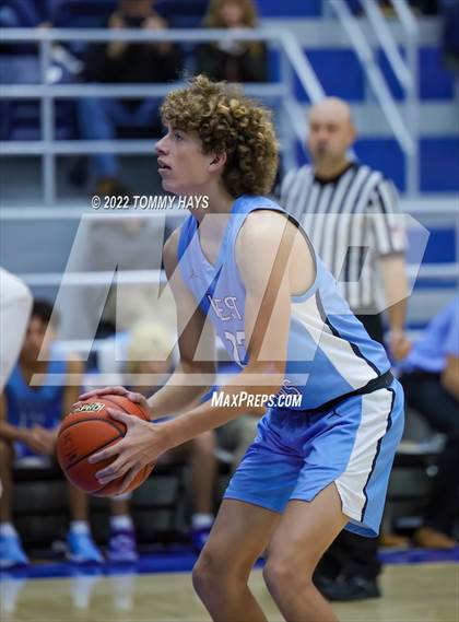 Thumbnail 1 in West Plains vs Ponder (Brock Showcase) photogallery.