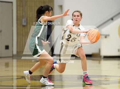 Thumbnail 1 in Irvine @ Laguna Hills photogallery.