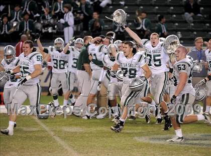 Thumbnail 2 in De La Salle vs. Crenshaw (CIF State Open Division Final) photogallery.