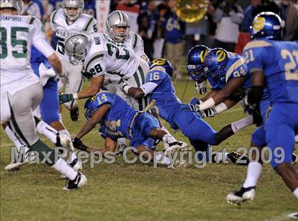 Thumbnail 3 in De La Salle vs. Crenshaw (CIF State Open Division Final) photogallery.