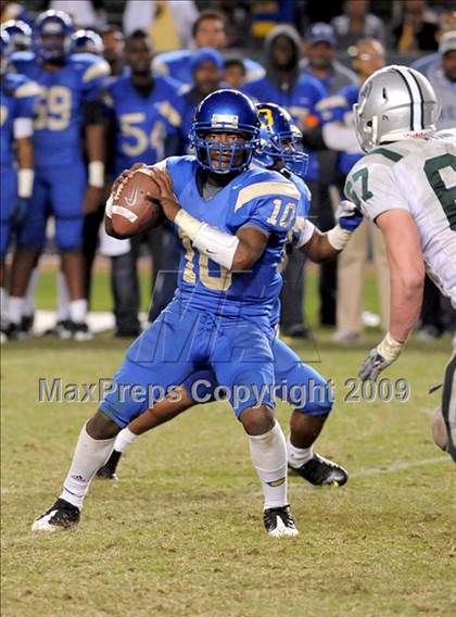 Thumbnail 2 in De La Salle vs. Crenshaw (CIF State Open Division Final) photogallery.