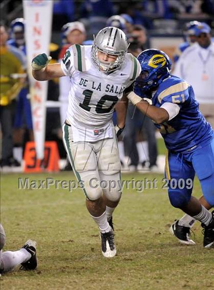 Thumbnail 1 in De La Salle vs. Crenshaw (CIF State Open Division Final) photogallery.