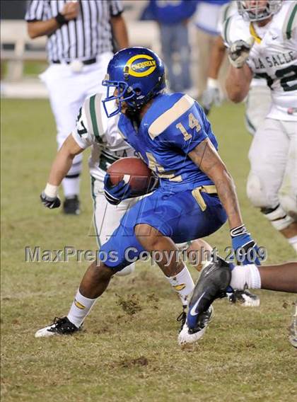 Thumbnail 3 in De La Salle vs. Crenshaw (CIF State Open Division Final) photogallery.