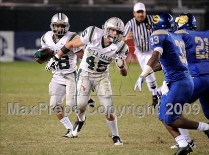 Thumbnail 1 in De La Salle vs. Crenshaw (CIF State Open Division Final) photogallery.
