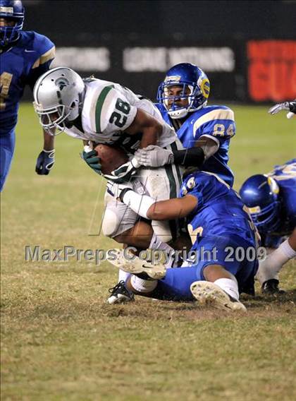 Thumbnail 1 in De La Salle vs. Crenshaw (CIF State Open Division Final) photogallery.