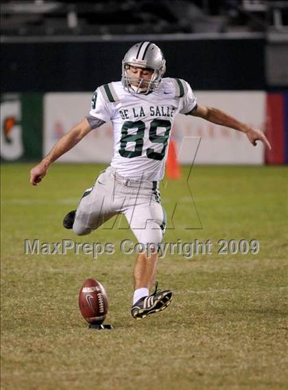 Thumbnail 1 in De La Salle vs. Crenshaw (CIF State Open Division Final) photogallery.