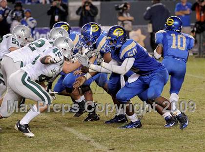 Thumbnail 1 in De La Salle vs. Crenshaw (CIF State Open Division Final) photogallery.
