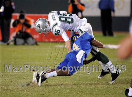 Thumbnail 1 in De La Salle vs. Crenshaw (CIF State Open Division Final) photogallery.