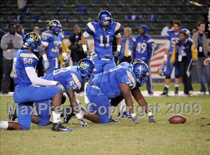Thumbnail 3 in De La Salle vs. Crenshaw (CIF State Open Division Final) photogallery.