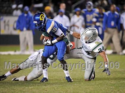 Thumbnail 3 in De La Salle vs. Crenshaw (CIF State Open Division Final) photogallery.