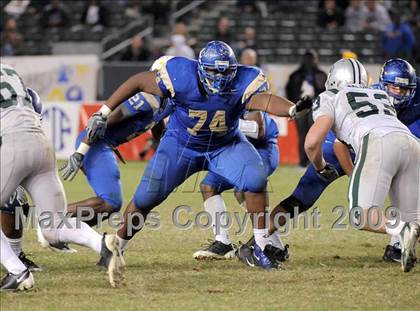 Thumbnail 3 in De La Salle vs. Crenshaw (CIF State Open Division Final) photogallery.