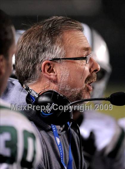 Thumbnail 2 in De La Salle vs. Crenshaw (CIF State Open Division Final) photogallery.