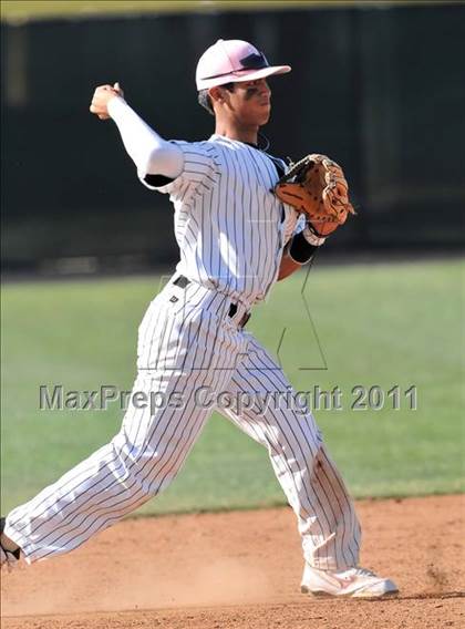 Thumbnail 3 in El Modena @ El Dorado photogallery.