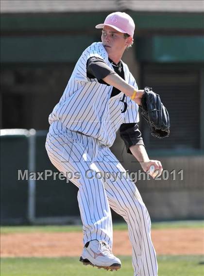 Thumbnail 3 in El Modena @ El Dorado photogallery.