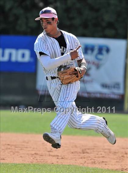 Thumbnail 3 in El Modena @ El Dorado photogallery.