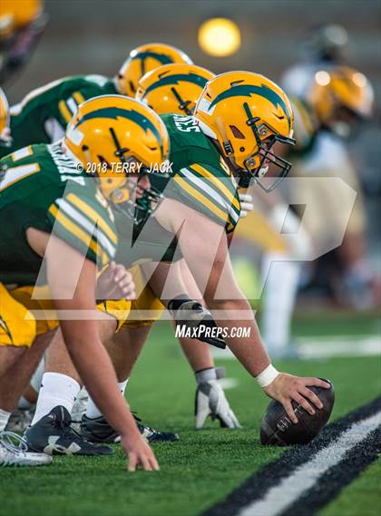 Thumbnail 1 in Edison vs. Canyon photogallery.