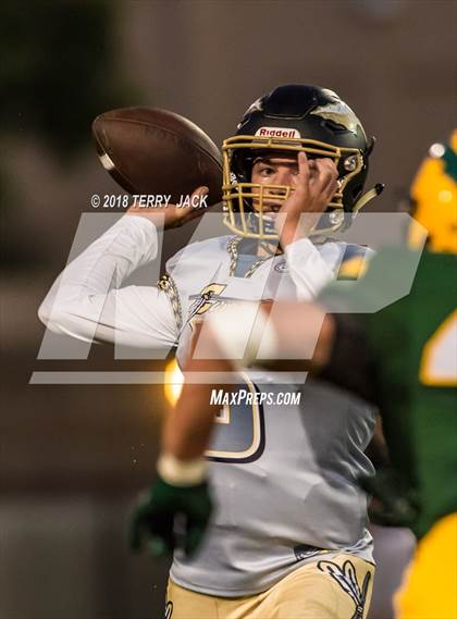 Thumbnail 1 in Edison vs. Canyon photogallery.