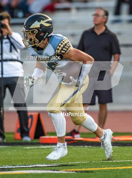 Thumbnail 2 in Edison vs. Canyon photogallery.