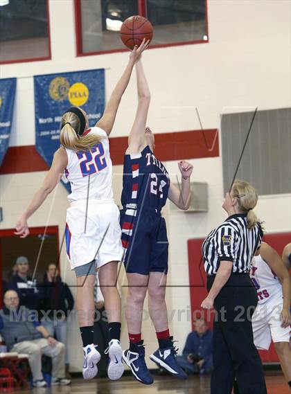 Thumbnail 2 in Chartiers Valley vs. Shaler Area (WPIAL Playoffs) photogallery.