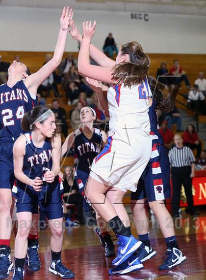 Thumbnail 1 in Chartiers Valley vs. Shaler Area (WPIAL Playoffs) photogallery.