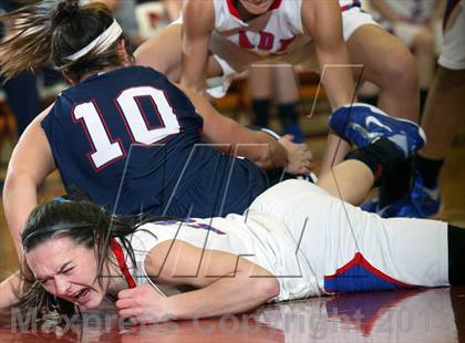 Thumbnail 3 in Chartiers Valley vs. Shaler Area (WPIAL Playoffs) photogallery.