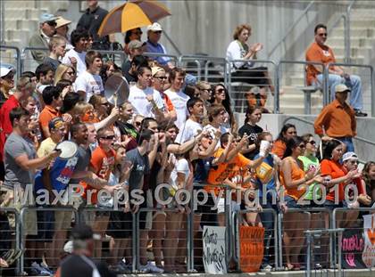 Thumbnail 2 in Westwood vs The Woodlands (5A Regional Final) photogallery.
