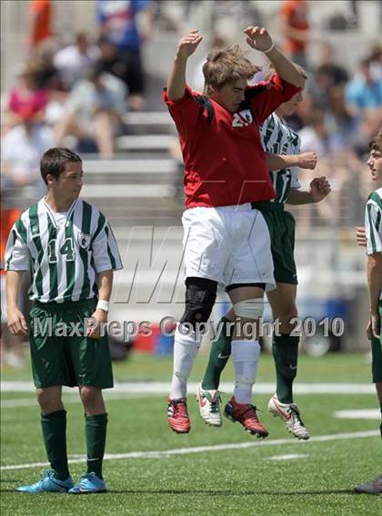 Thumbnail 1 in Westwood vs The Woodlands (5A Regional Final) photogallery.