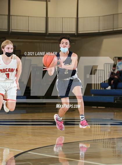 Thumbnail 3 in Rocori vs. Bemidji photogallery.