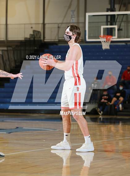 Thumbnail 1 in Rocori vs. Bemidji photogallery.