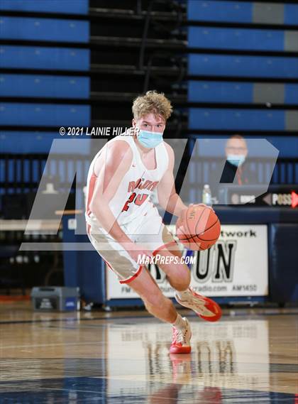 Thumbnail 3 in Rocori vs. Bemidji photogallery.