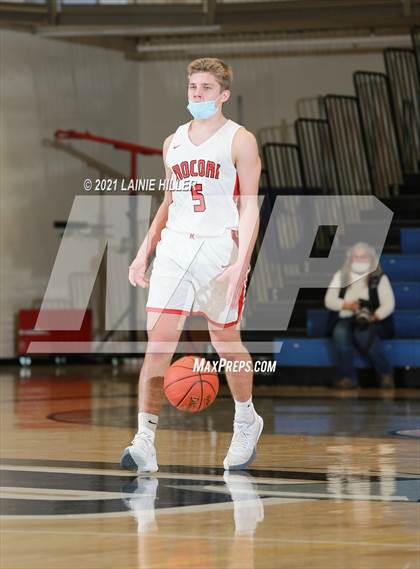 Thumbnail 2 in Rocori vs. Bemidji photogallery.