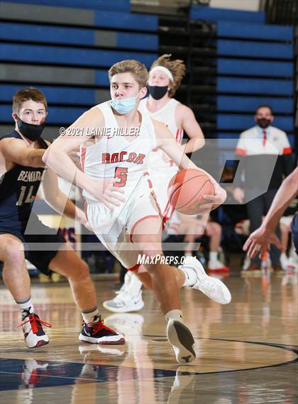 Thumbnail 2 in Rocori vs. Bemidji photogallery.