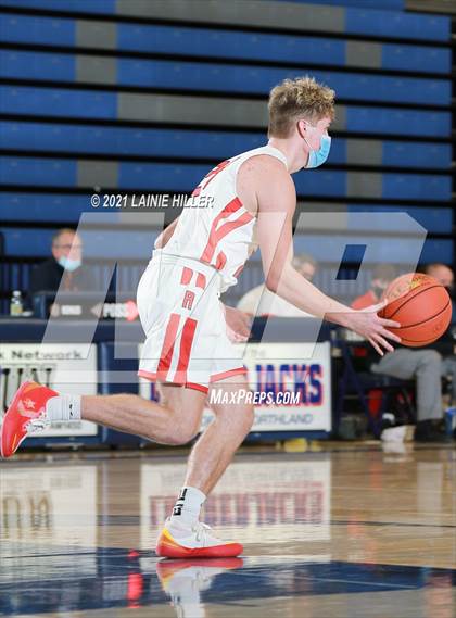Thumbnail 1 in Rocori vs. Bemidji photogallery.