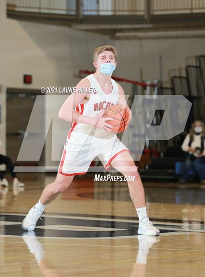 Thumbnail 3 in Rocori vs. Bemidji photogallery.