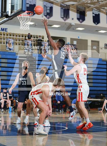 Thumbnail 1 in Rocori vs. Bemidji photogallery.