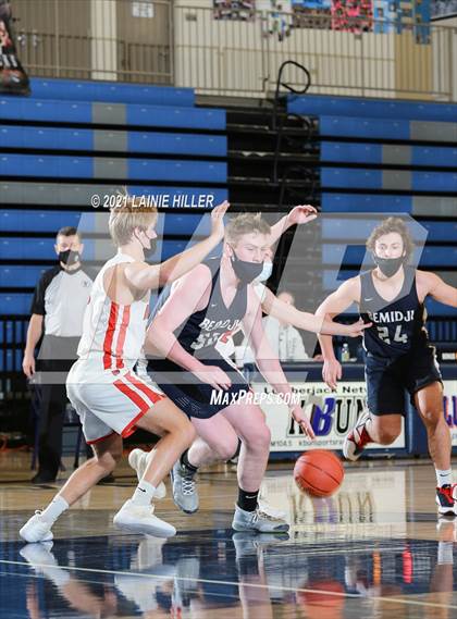Thumbnail 1 in Rocori vs. Bemidji photogallery.