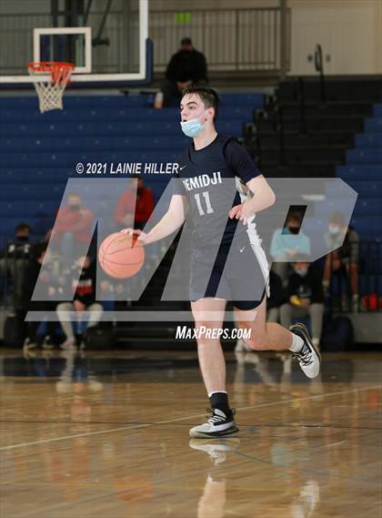 Thumbnail 2 in Rocori vs. Bemidji photogallery.