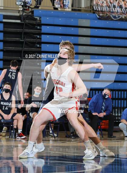 Thumbnail 3 in Rocori vs. Bemidji photogallery.