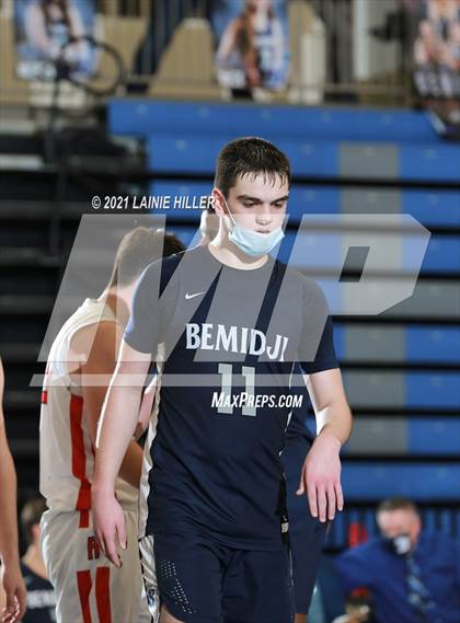 Thumbnail 2 in Rocori vs. Bemidji photogallery.