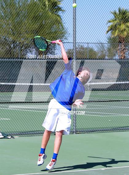 Thumbnail 2 in Bishop Gorman vs Spring Valley photogallery.