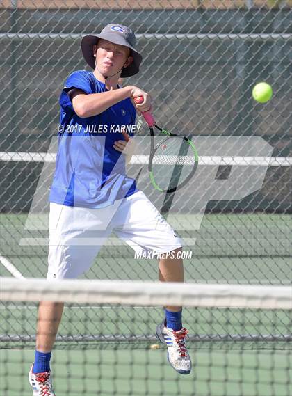 Thumbnail 2 in Bishop Gorman vs Spring Valley photogallery.