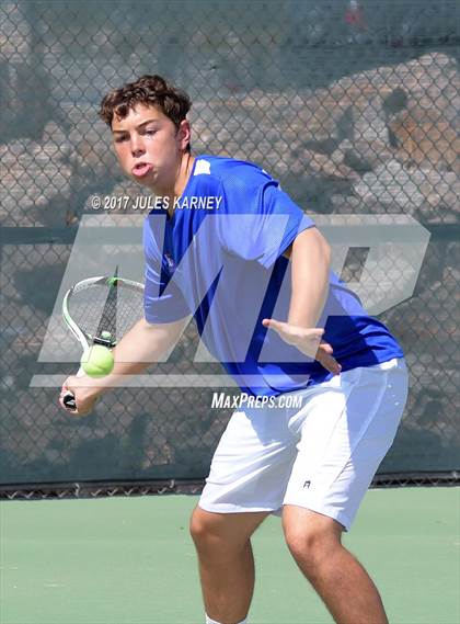 Thumbnail 2 in Bishop Gorman vs Spring Valley photogallery.