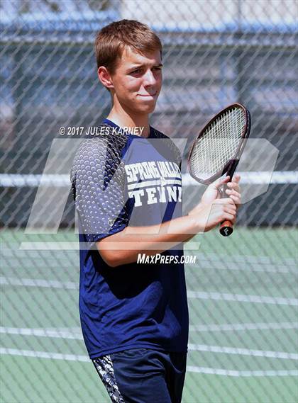 Thumbnail 2 in Bishop Gorman vs Spring Valley photogallery.