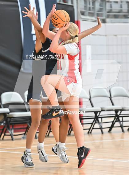 Thumbnail 2 in Anaheim vs. Hillcrest (Section 7) photogallery.
