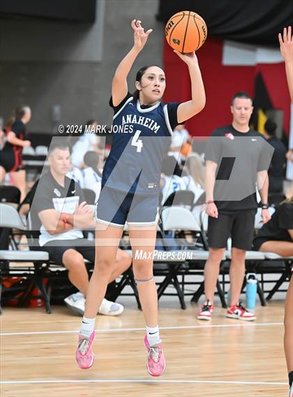 Thumbnail 3 in Anaheim vs. Hillcrest (Section 7) photogallery.