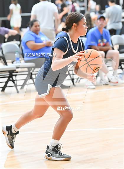 Thumbnail 3 in Anaheim vs. Hillcrest (Section 7) photogallery.