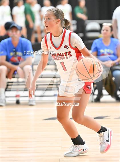 Thumbnail 2 in Anaheim vs. Hillcrest (Section 7) photogallery.